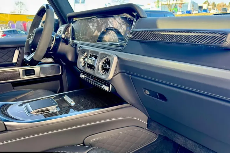 Mercedes-Benz G 63 AMG (Clasa G) din 2025 cu 3.600 km - oferta MER193967 - foto 22