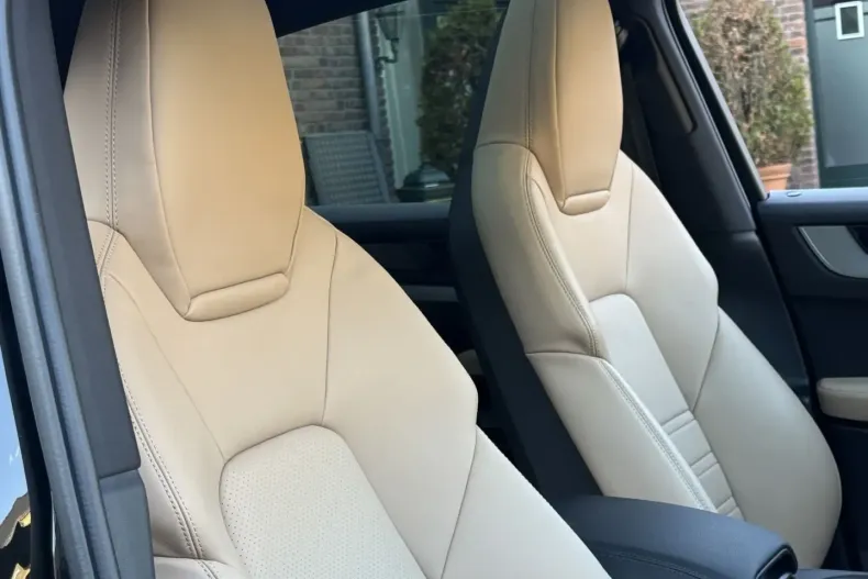 Porsche Cayenne din 2025 cu 11.000 km - oferta POR193968 - foto 12