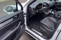 Porsche Cayenne din 2022 cu 14.000 km - oferta POR193973 - foto 4