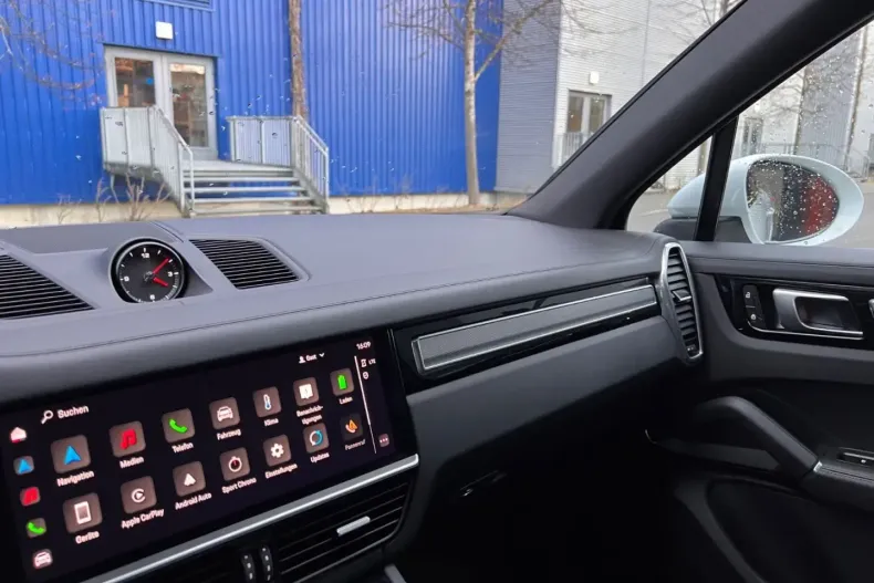 Porsche Cayenne din 2022 cu 14.000 km - oferta POR193973 - foto 11