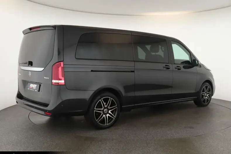 Mercedes-Benz V 300 (Clasa V) din 2023 cu 73.200 km - oferta MER193977 - foto 5