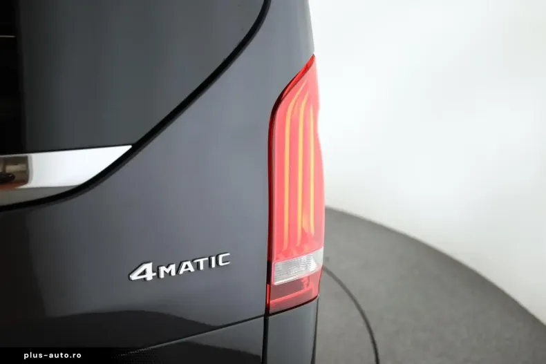 Mercedes-Benz V 300 (Clasa V) din 2023 cu 73.200 km - oferta MER193977 - foto 12