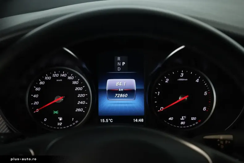 Mercedes-Benz V 300 (Clasa V) din 2023 cu 73.200 km - oferta MER193977 - foto 24