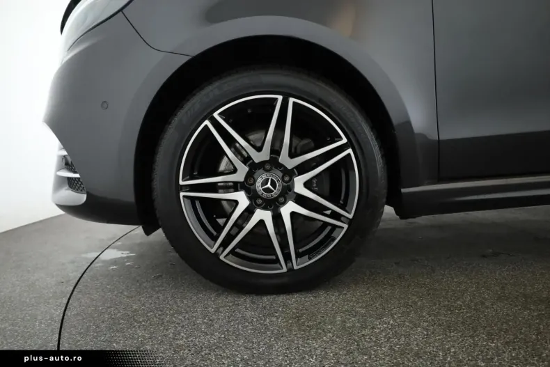 Mercedes-Benz V 300 (Clasa V) din 2023 cu 73.200 km - oferta MER193977 - foto 25
