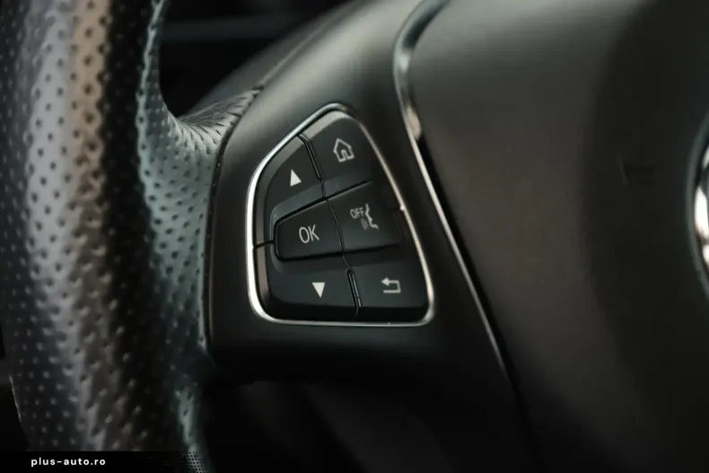 Mercedes-Benz V 300 (Clasa V) din 2023 cu 71.700 km - oferta MER193978 - foto 20