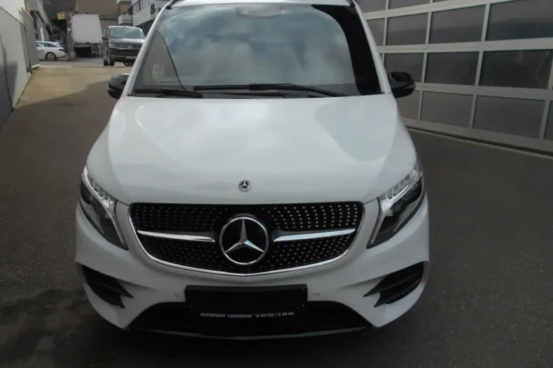 Mercedes-Benz V 300 (Clasa V) din 2022 cu 60.500 km - oferta MER193980 - foto 3