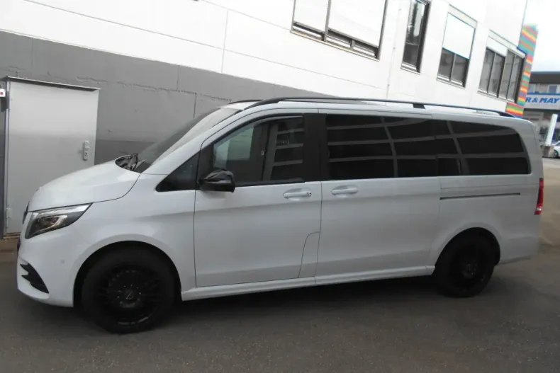 Mercedes-Benz V 300 (Clasa V) din 2022 cu 60.500 km - oferta MER193980 - foto 4