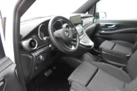 Mercedes-Benz V 300 (Clasa V) din 2022 cu 60.500 km - oferta MER193980 - foto 11