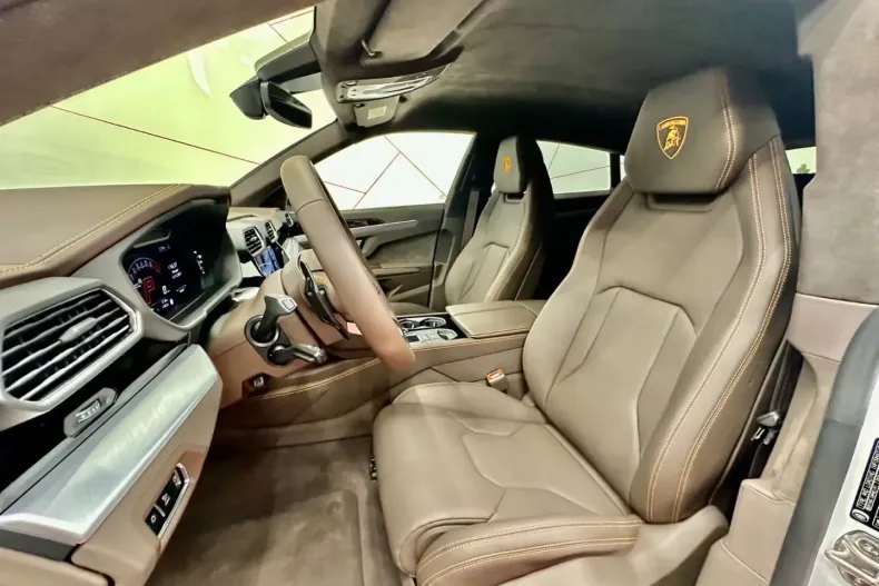 Lamborghini Urus din 2024 cu 50.000 km - oferta LAM193983 - foto 7