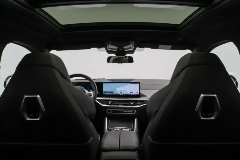 BMW X6 (Seria X) din 2024 cu 43.987 km - oferta BMW193984 - foto 34