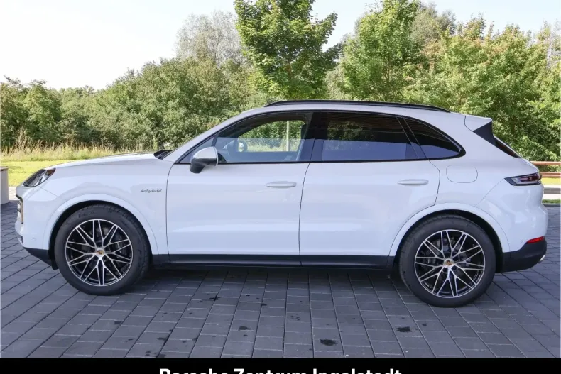 Porsche Cayenne din 2023 cu 10.500 km - oferta POR193985 - foto 2