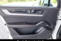 Porsche Cayenne din 2023 cu 10.500 km - oferta POR193985 - foto 19