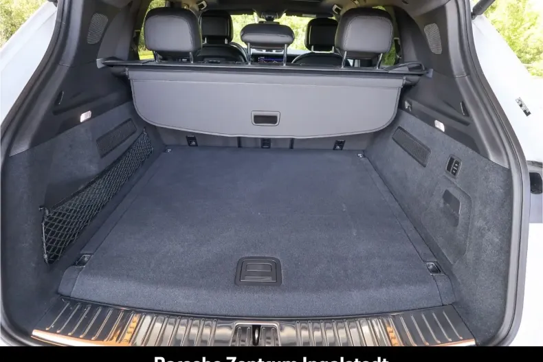 Porsche Cayenne din 2023 cu 10.500 km - oferta POR193985 - foto 30