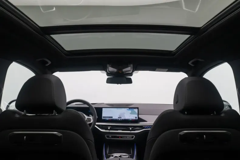 BMW X5 M60 (Seria X) din 2024 cu 17.669 km - oferta BMW193988 - foto 31