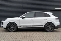 Porsche Cayenne din 2024 cu 19.985 km - oferta POR193989 - foto 2