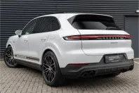Porsche Cayenne din 2024 cu 19.985 km - oferta POR193989 - foto 3
