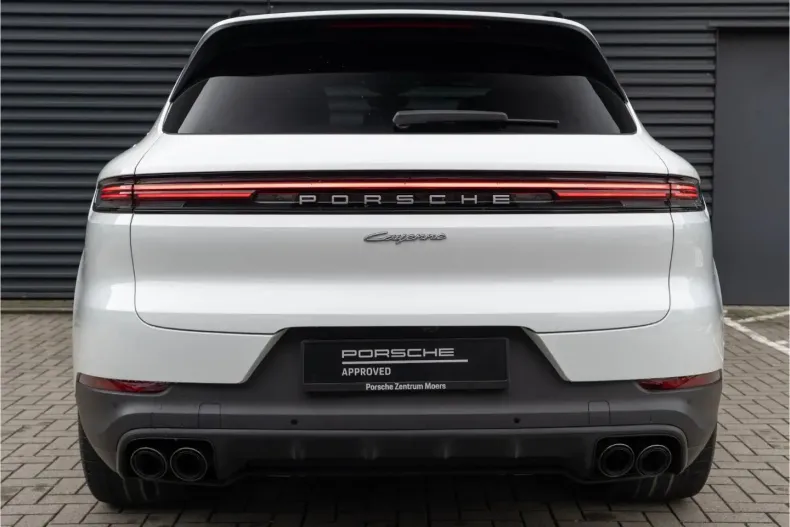 Porsche Cayenne din 2024 cu 19.985 km - oferta POR193989 - foto 7