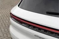 Porsche Cayenne din 2024 cu 19.985 km - oferta POR193989 - foto 17