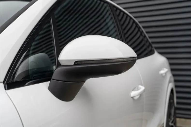 Porsche Cayenne din 2024 cu 19.985 km - oferta POR193989 - foto 25