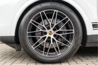 Porsche Cayenne din 2024 cu 19.985 km - oferta POR193989 - foto 26