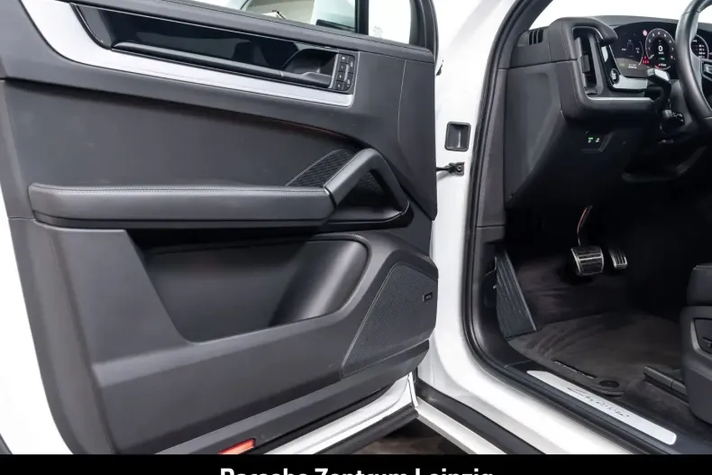 Porsche Cayenne din 2023 cu 36.147 km - oferta POR193990 - foto 20