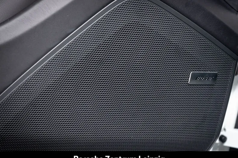 Porsche Cayenne din 2023 cu 36.147 km - oferta POR193990 - foto 22