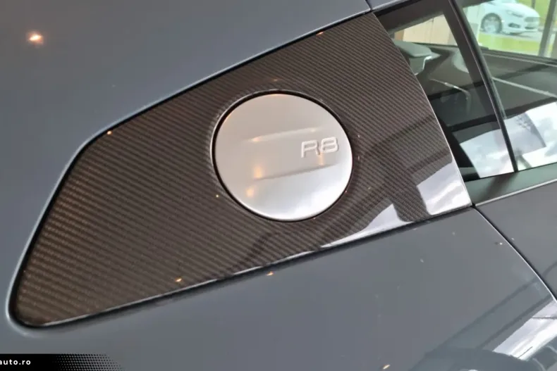 Audi R8 din 2023 cu 11.565 km - oferta AUD193993 - foto 16