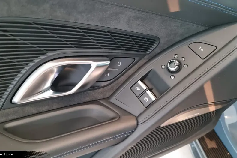 Audi R8 din 2023 cu 11.565 km - oferta AUD193993 - foto 26