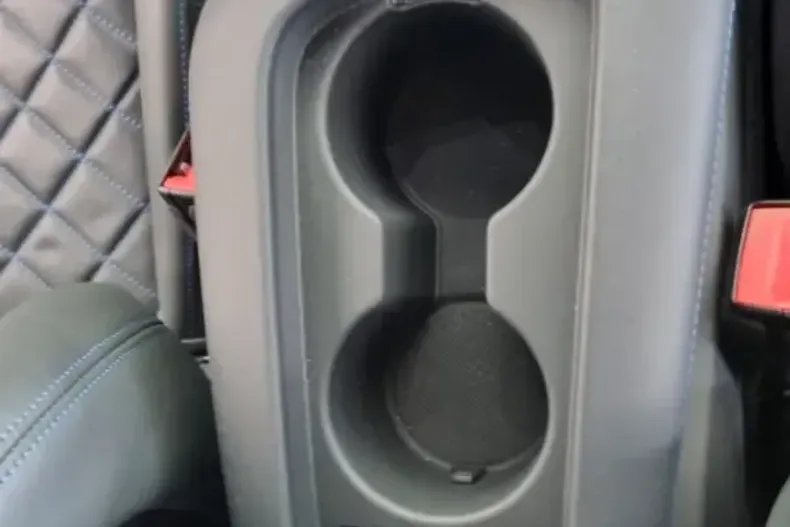 Audi R8 din 2023 cu 11.565 km - oferta AUD193993 - foto 31