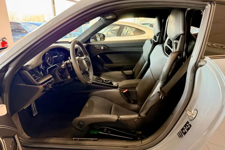 Porsche 992 din 2023 cu 8.687 km - oferta POR193994 - foto 14