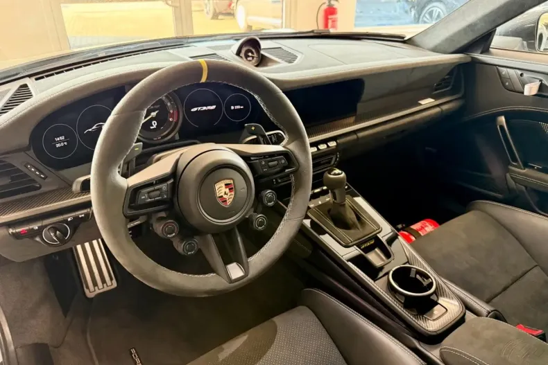 Porsche 992 din 2023 cu 8.687 km - oferta POR193994 - foto 17