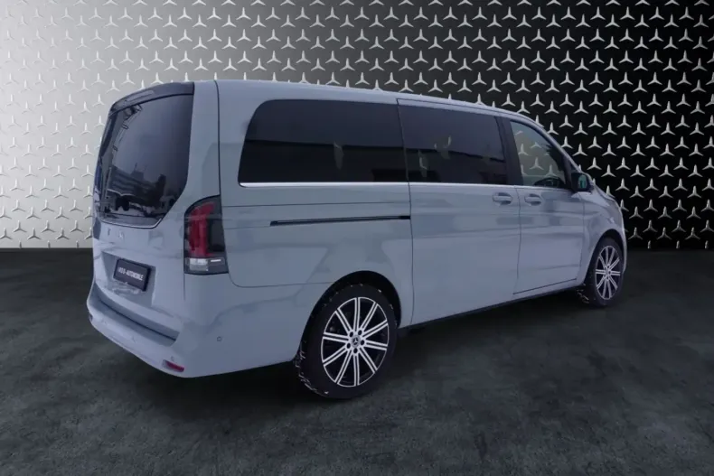 Mercedes-Benz V 300 (Clasa V) din 2024 cu 10.367 km - oferta MER193995 - foto 6