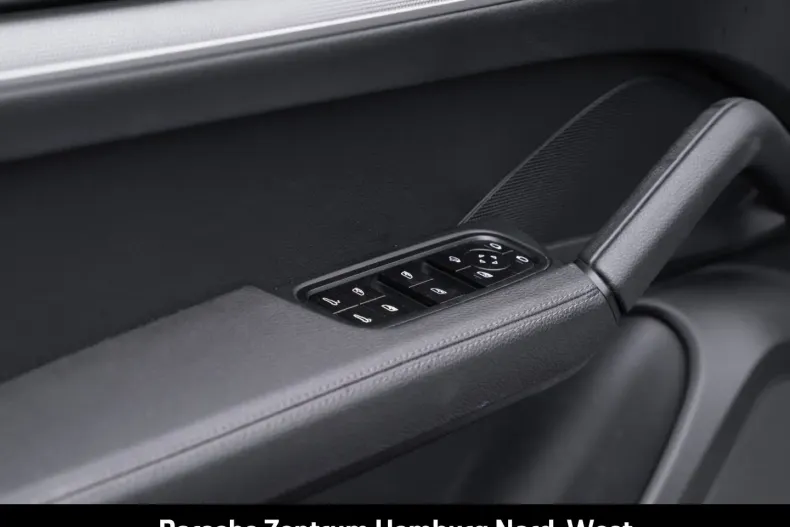 Porsche Cayenne din 2024 cu 44.479 km - oferta POR193996 - foto 24