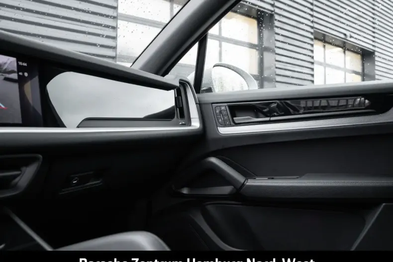 Porsche Cayenne din 2024 cu 44.479 km - oferta POR193996 - foto 35