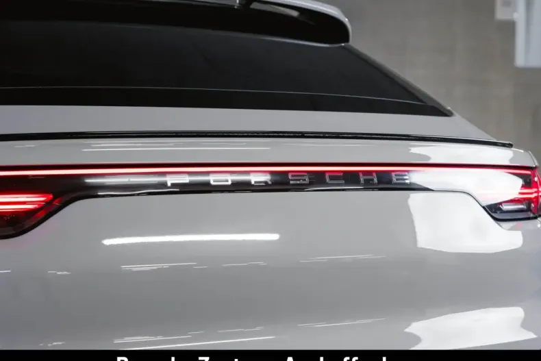 Porsche Cayenne din 2022 cu 75.900 km - oferta POR193999 - foto 8