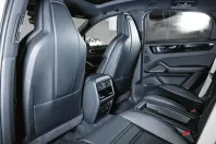 Porsche Cayenne din 2022 cu 75.900 km - oferta POR193999 - foto 22