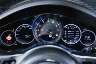 Porsche Cayenne din 2022 cu 75.900 km - oferta POR193999 - foto 30