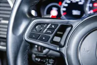 Porsche Cayenne din 2022 cu 75.900 km - oferta POR193999 - foto 32