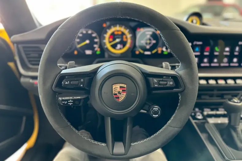 Porsche 992 din 2023 cu 5.665 km - oferta POR194000 - foto 22