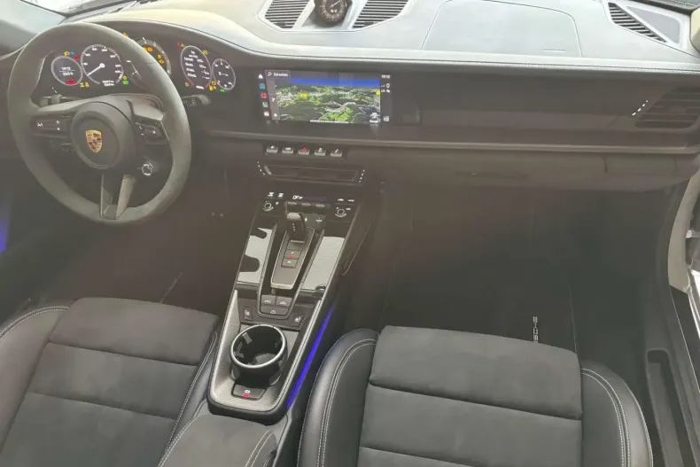 Porsche 992 din 2024 cu 1.820 km - oferta POR194003 - foto 9