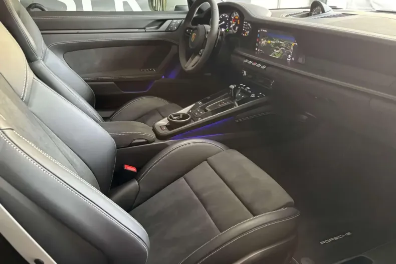 Porsche 992 din 2024 cu 1.820 km - oferta POR194003 - foto 10