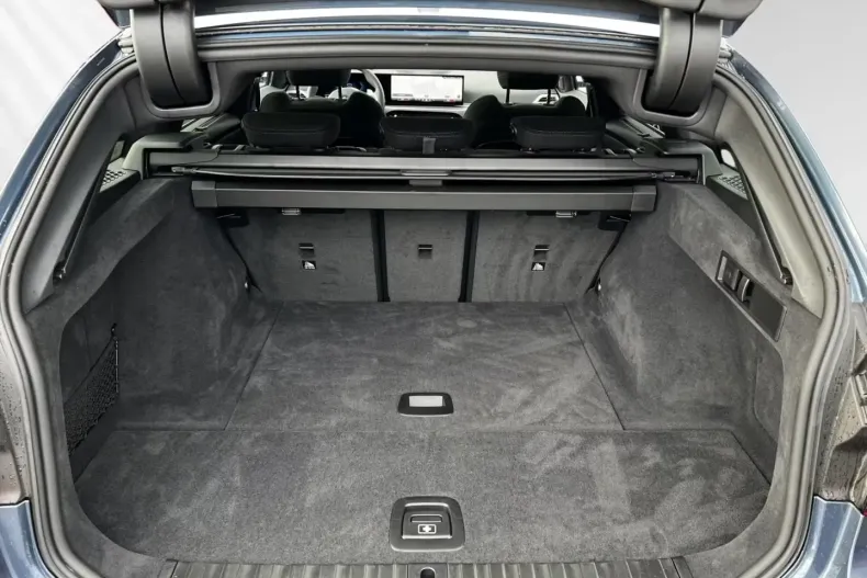 BMW 318d (Seria 3) din 2025 cu 5.100 km - oferta BMW194009 - foto 15