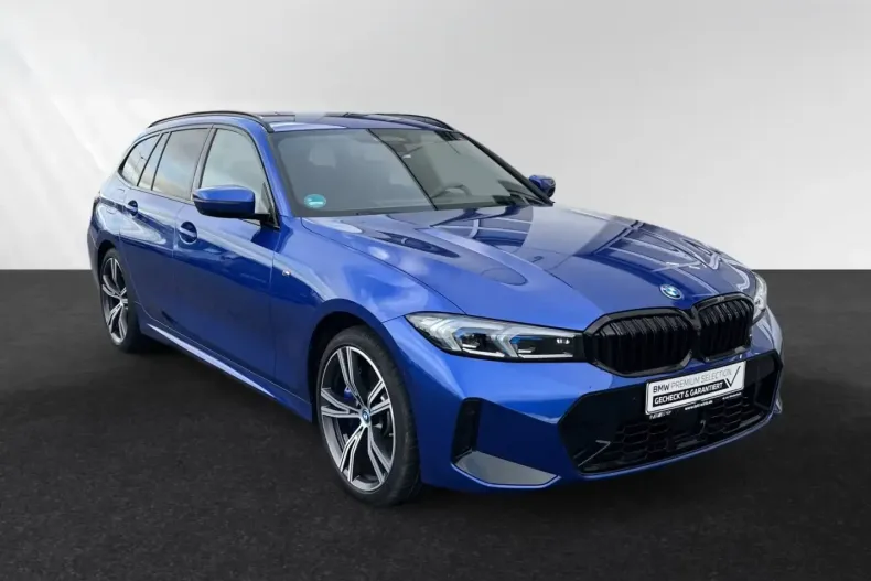 BMW 330 (Seria 3) din 2024 cu 12.100 km - oferta BMW194011 - foto 1