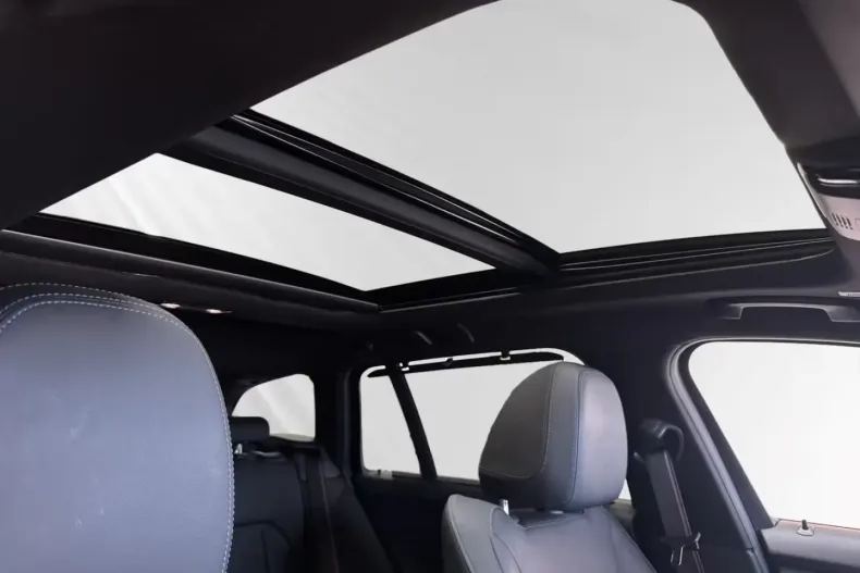 BMW 330 (Seria 3) din 2024 cu 26.100 km - oferta BMW194012 - foto 10