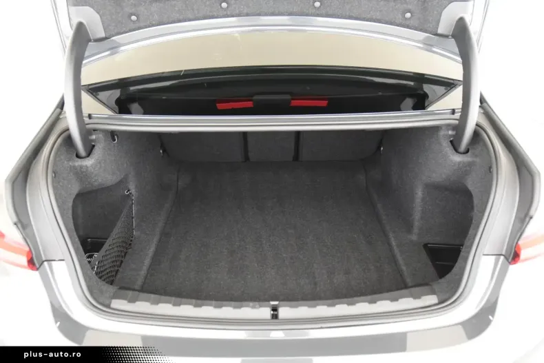 BMW 320 (Seria 3) din 2025 cu 3.700 km - oferta BMW194013 - foto 20