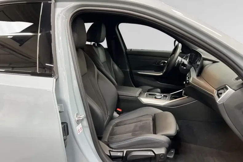 BMW 320 (Seria 3) din 2024 cu 22.300 km - oferta BMW194014 - foto 9