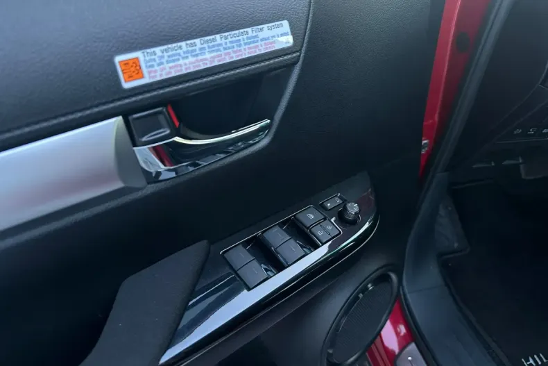 Toyota Hilux din 2025 cu 50 km - oferta TOY194015 - foto 17