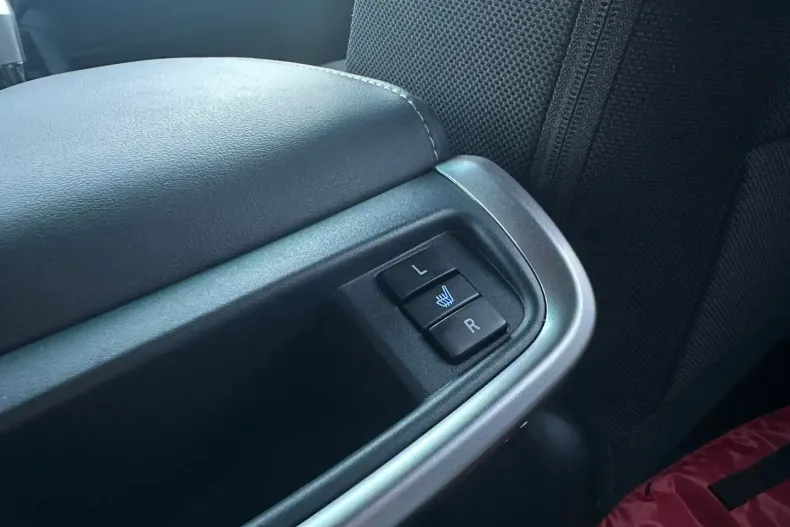 Toyota Hilux din 2025 cu 50 km - oferta TOY194015 - foto 32