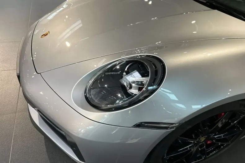 Porsche 992 din 2024 cu 18.800 km - oferta POR194018 - foto 16