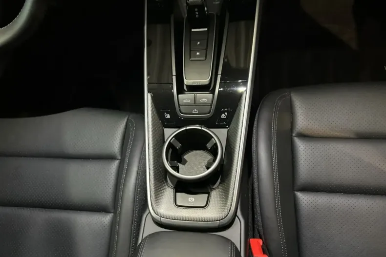 Porsche 992 din 2024 cu 18.800 km - oferta POR194018 - foto 21